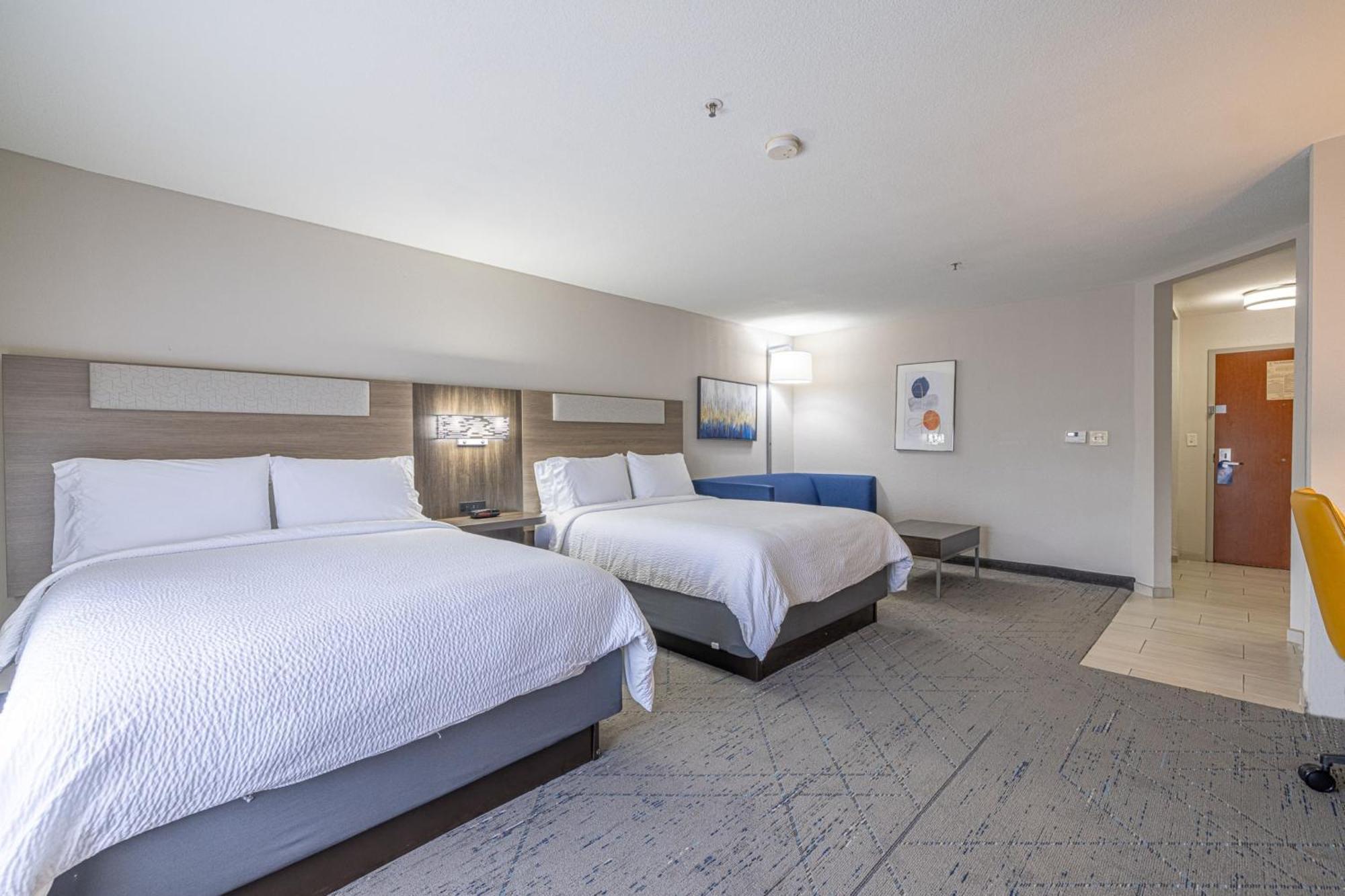 Holiday Inn Express & Suites College Station By Ihg Exterior foto